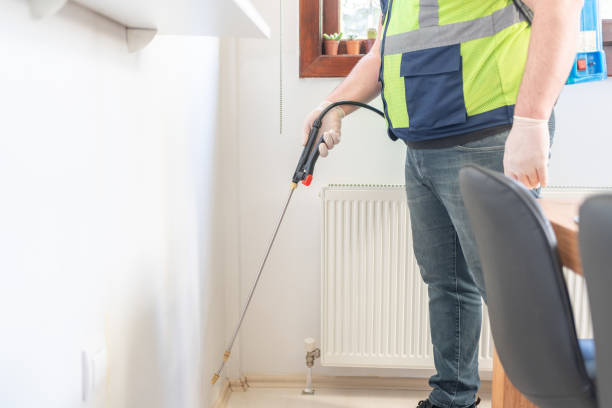 Best Best Pest Control Companies  in Vilge St George, LA
